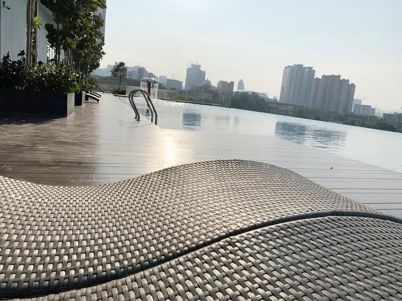 Service Residence for Sale at Court 28 - Yong Shin Emmanuel Lai - Pool - PropertyGuru.com.my