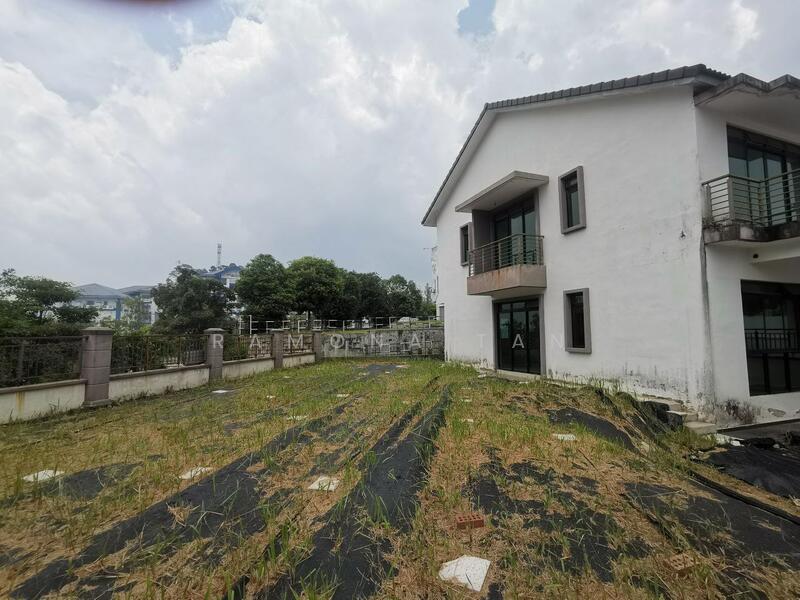 Terraced House for Sale in Taman Muzaffar Heights (Bukit Katil) - Ramona Tan - Exterior - PropertyGuru.com.my