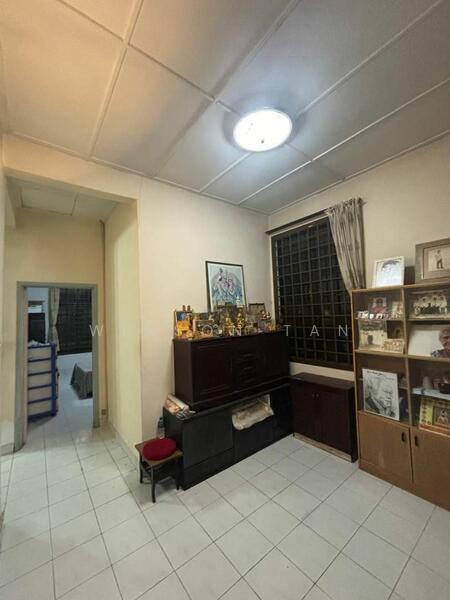 For Sale - Taman Molek