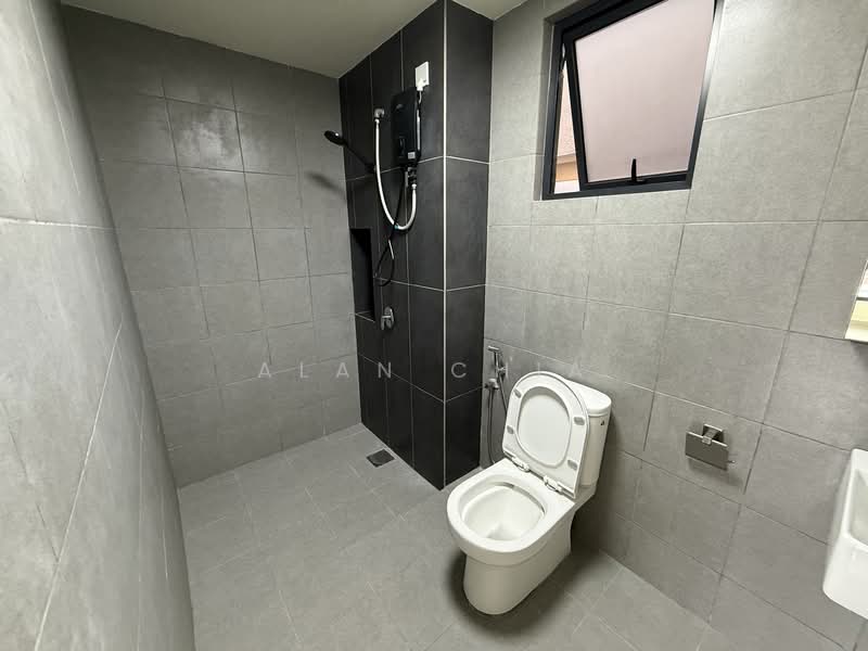 Service Residence for Rent at D'Cosmos Residences - Alan Chia - Bathroom - PropertyGuru.com.my