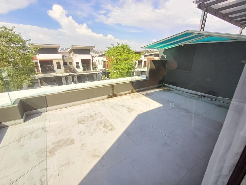 Balcony at second floor