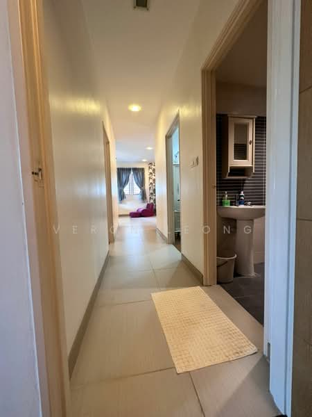 Kondominium untuk Dijual di Savanna Condominium - Veron Leong - Corridor - PropertyGuru.com.my