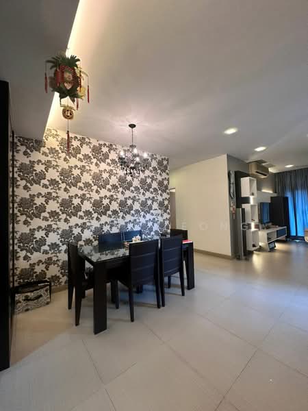 Kondominium untuk Dijual di Savanna Condominium - Veron Leong - Dining Room - PropertyGuru.com.my