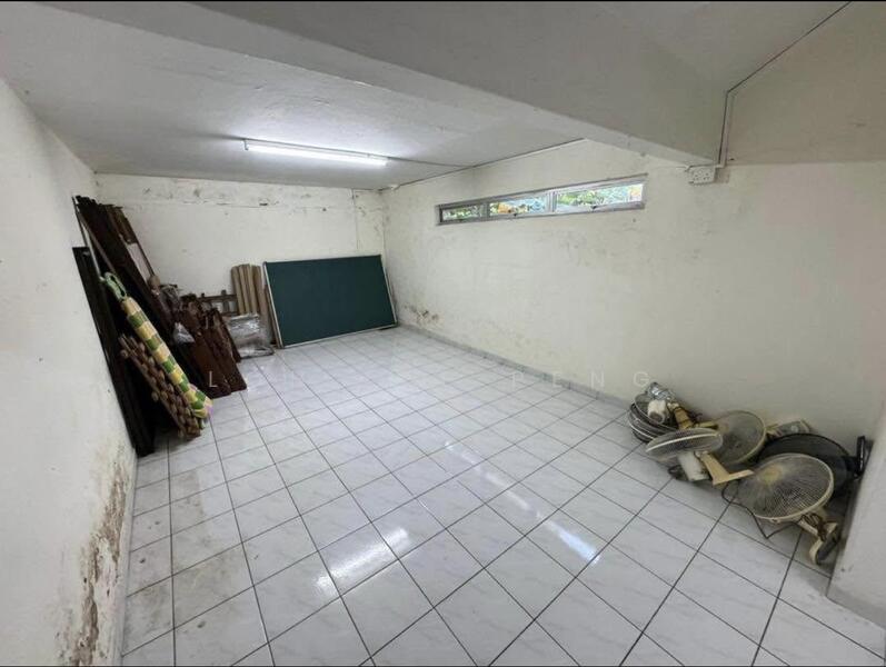 For Sale - Taman Pelangi