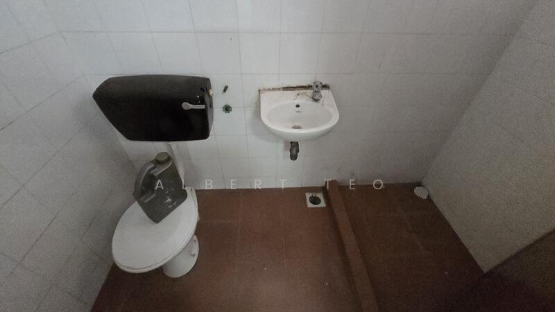 For Sale - taman iskandar