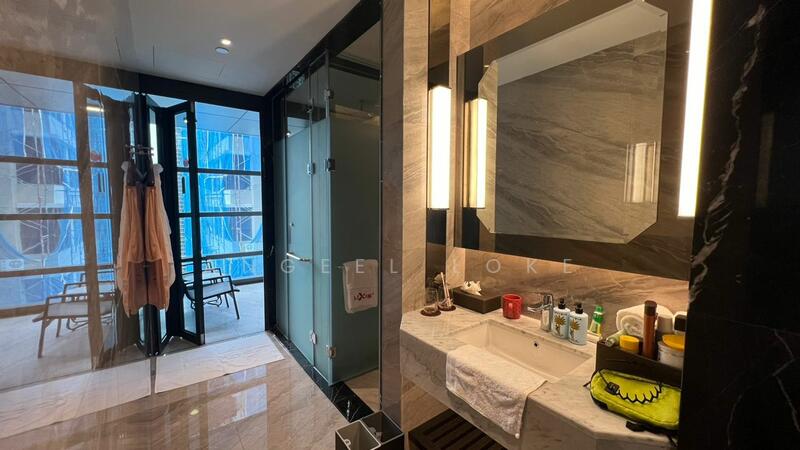 Service Residence for Sale at Imperial Lexis - Angeel Loke - Bathroom - PropertyGuru.com.my