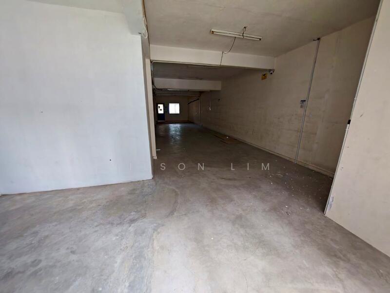 Shop / Office for Rent in Jalan Klang Lama (Old Klang Road) (Kuala Lumpur) - Wilson Lim - Interior - PropertyGuru.com.my