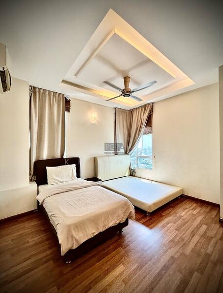 Condominium for Sale at H Residence (One Ritz Residence / Kelawai View) - KK Kwok - Bedroom - PropertyGuru.com.my