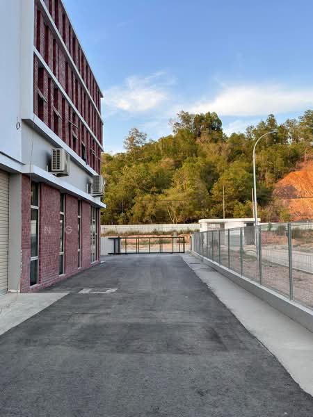 Warehouse for Sale in Sepanggar Kkip (Kota Kinabalu) - Ng Chiew Yok - Exterior - PropertyGuru.com.my