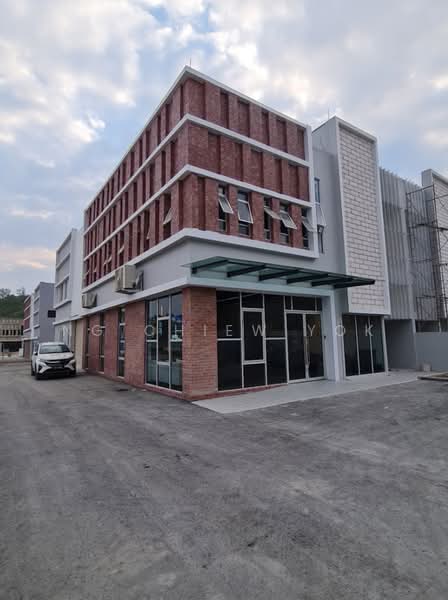 Warehouse for Sale in Sepanggar Kkip (Kota Kinabalu) - Ng Chiew Yok - Exterior - PropertyGuru.com.my