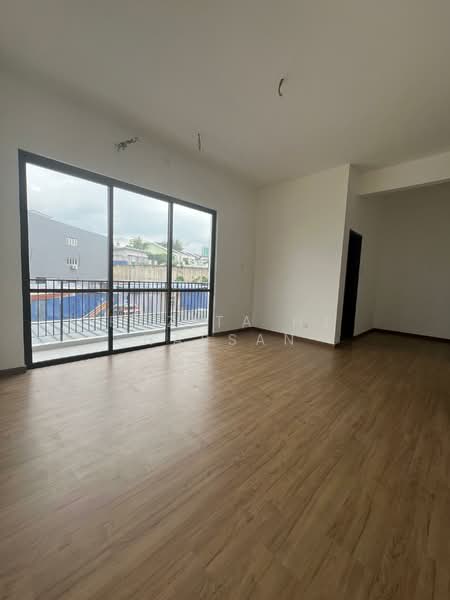 2-storey Terraced House for Sale in Seremban (Negeri Sembilan) - Rozita Hj Hassan - Living Room - PropertyGuru.com.my