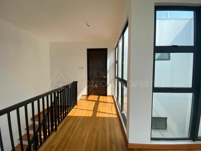 Terraced House for Sale in Leisure Farm (Gelang Patah) - Bella Goh - Corridor - PropertyGuru.com.my