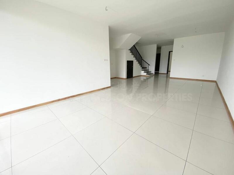 2-storey Terraced House for Sale in Leisure Farm (Gelang Patah) - Bella Goh - Living Room - PropertyGuru.com.my