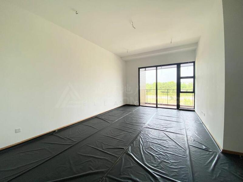 2-storey Terraced House for Sale in Leisure Farm (Gelang Patah) - Bella Goh - Living Room - PropertyGuru.com.my