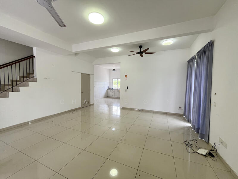 Rumah Teres 2 Tingkat untuk Disewa di Bandar Rimbayu (Telok Panglima Garang) - Charlie Gan - Living Room - PropertyGuru.com.my