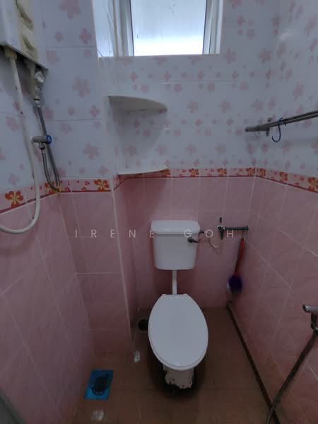 Pangsapuri untuk Dijual di Kayangan Puri Mutiara (KPM) - Irene Goh - Bathroom - PropertyGuru.com.my