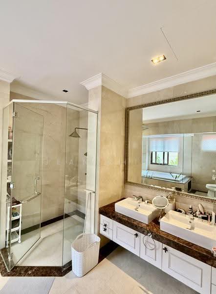 Bungalow House for Sale in Mont Kiara (Kuala Lumpur) - Jean Chiew - Bathroom - PropertyGuru.com.my