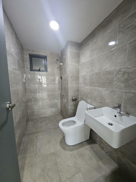 Servis Apartment untuk Disewa di M Arisa - Vivian Choo - Bathroom - PropertyGuru.com.my