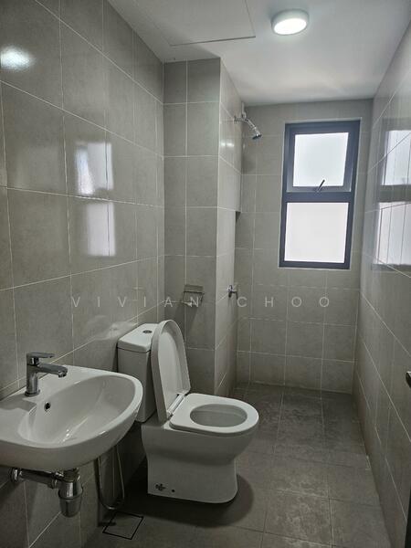 Servis Apartment untuk Disewa di M Arisa - Vivian Choo - Bathroom - PropertyGuru.com.my