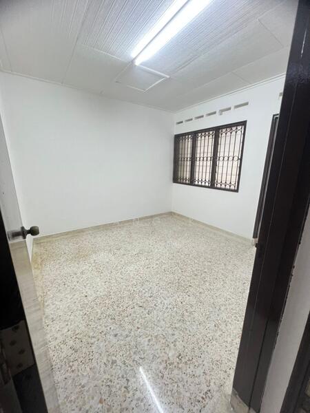 Untuk Disewa - Taman Sentosa Double Storey House