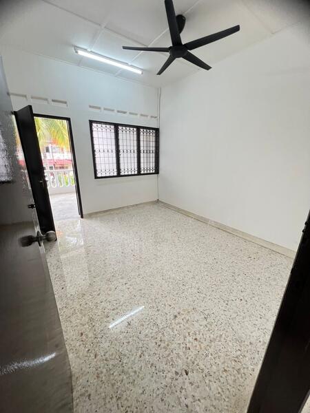 Untuk Disewa - Taman Sentosa Double Storey House