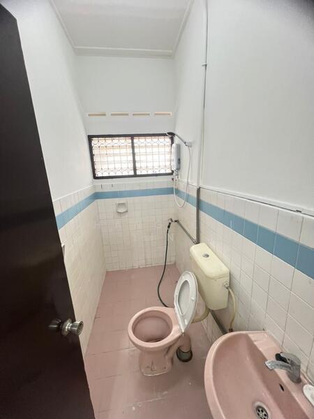 Untuk Disewa - Taman Sentosa Double Storey House