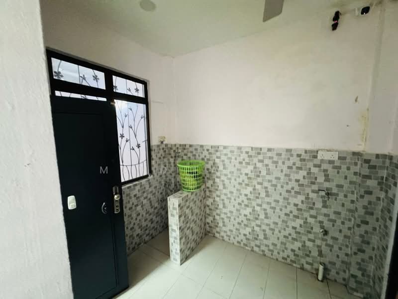 2-storey Terraced House for Sale in Denai Alam (Shah Alam) - Mohd Fadzli - Interior - PropertyGuru.com.my