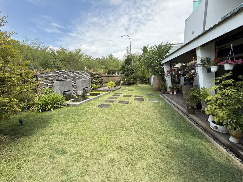 Semi-Detached House for Sale in Taman Damai Utama (Bandar Kinrara) - Edwin Chang - Garden - PropertyGuru.com.my