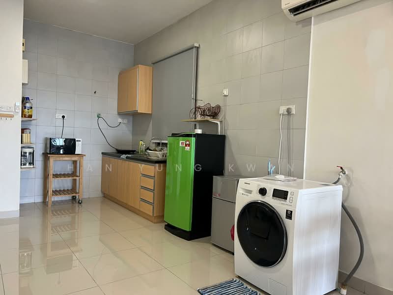 Service Residence for Sale at Da Men - Han Yung Kwang - Kitchen - PropertyGuru.com.my