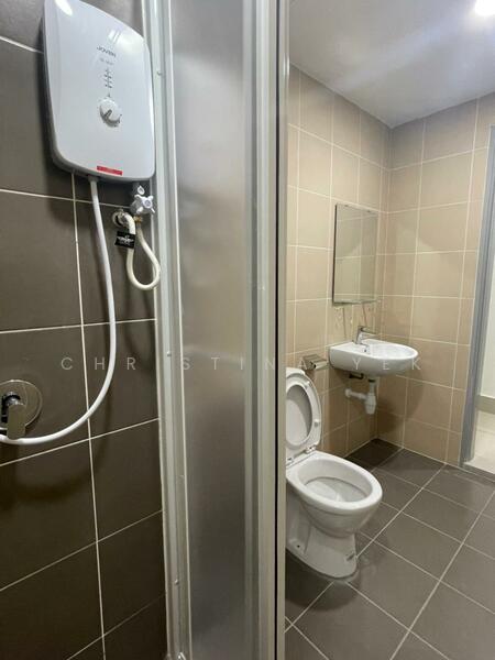 Service Residence for Sale at Serviced Residence @ Razak City Residences (RC Residences) - Christina Yek - Bathroom - PropertyGuru.com.my