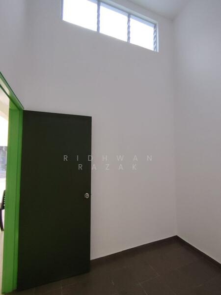 Bedroom 2 - Intermediate