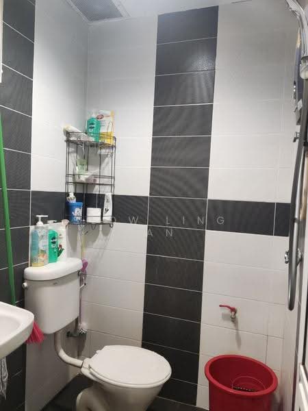 Rumah Teres untuk Dijual di Puchong (Selangor) - Seow Ling Tan - Bathroom - PropertyGuru.com.my