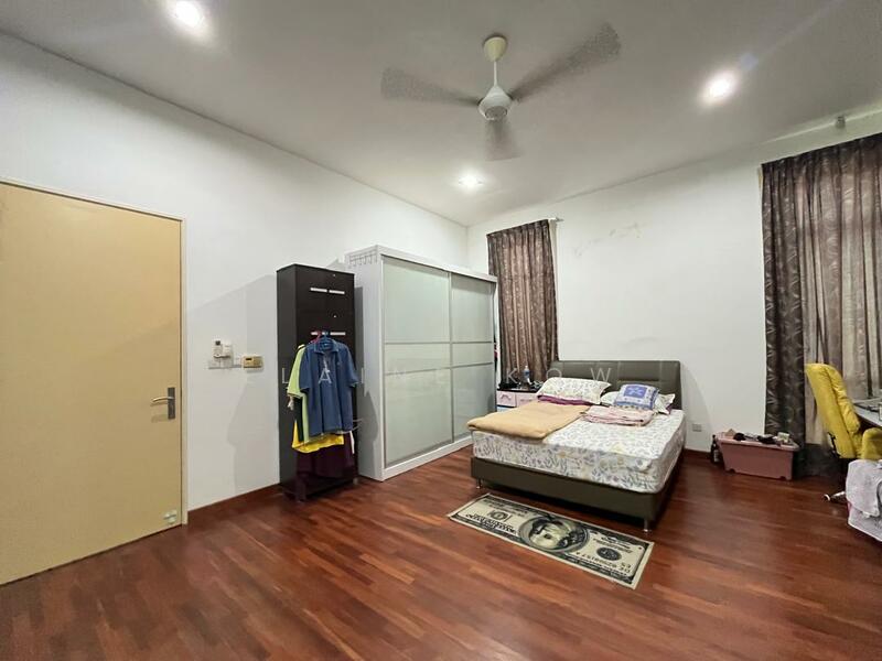 Rumah Berkembar untuk Dijual di Taman Damai Utama (Bandar Kinrara) - Elaine Kow - Bedroom - PropertyGuru.com.my
