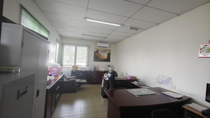 Detached Factory Warehouse @ Bintawa Industrial Estate untuk Untuk Dijual - RM 8,800,000, Apr 2026 - Interior - PropertyGuru.com.my