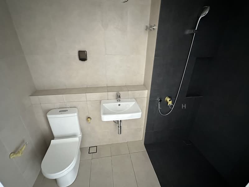 Terraced House for Sale in Taman Melawati (Ulu Kelang) - Brackson Loh - Bathroom - PropertyGuru.com.my