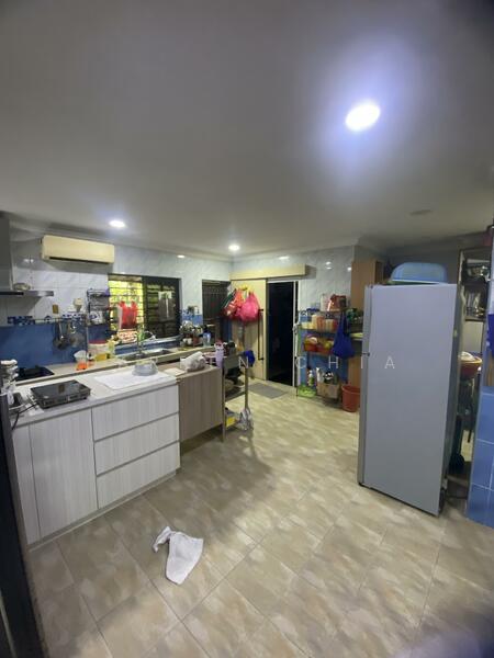 Rumah Teres 2 Tingkat untuk Dijual di Taman Melur (Ampang) - Darren Chia - Kitchen - PropertyGuru.com.my