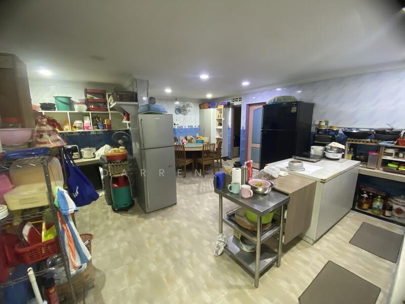 Rumah Teres 2 Tingkat untuk Dijual di Taman Melur (Ampang) - Darren Chia - Kitchen - PropertyGuru.com.my