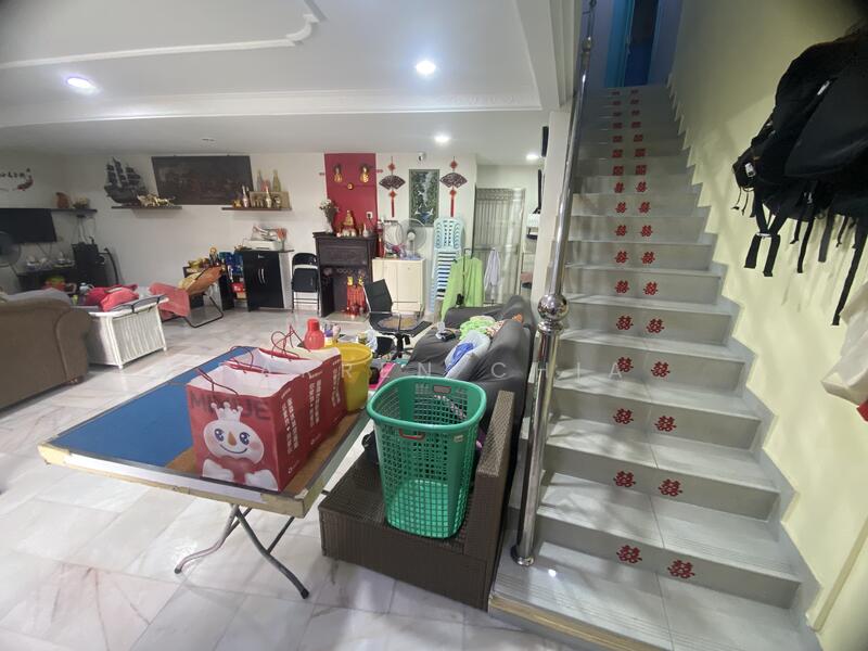 Rumah Teres 2 Tingkat untuk Dijual di Taman Melur (Ampang) - Darren Chia - Living Room - PropertyGuru.com.my