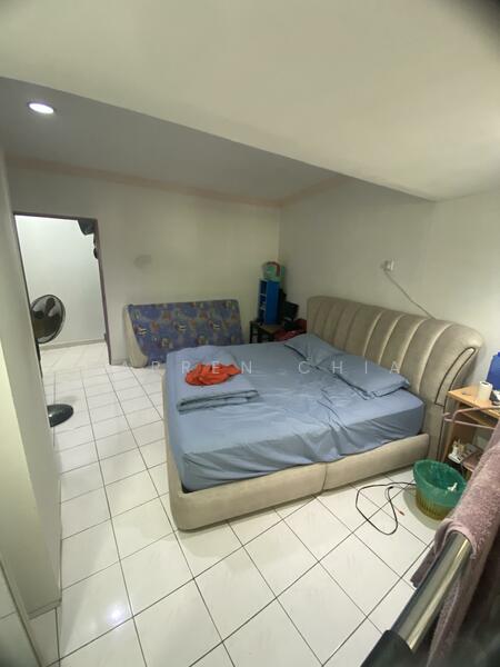 Rumah Teres 2 Tingkat untuk Dijual di Taman Melur (Ampang) - Darren Chia - Bedroom - PropertyGuru.com.my