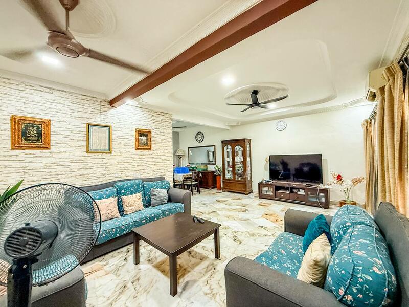 2-storey Terraced House for Sale in Taman Rakan (Kajang) - Amzar Faiz - Living Room - PropertyGuru.com.my