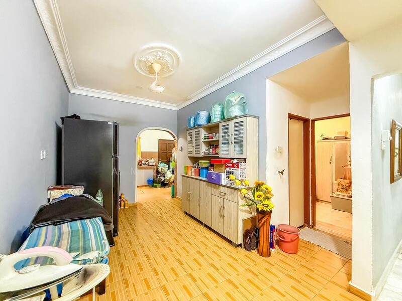 2-storey Terraced House for Sale in Taman Rakan (Kajang) - Amzar Faiz - Kitchen - PropertyGuru.com.my