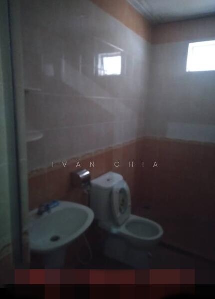 Untuk Disewa - 2 Storey Terrace House @ Sungai Dua