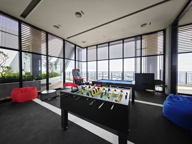 Service Residence for Rent at 8th & Stellar - Nick Woo - Living Room - PropertyGuru.com.my