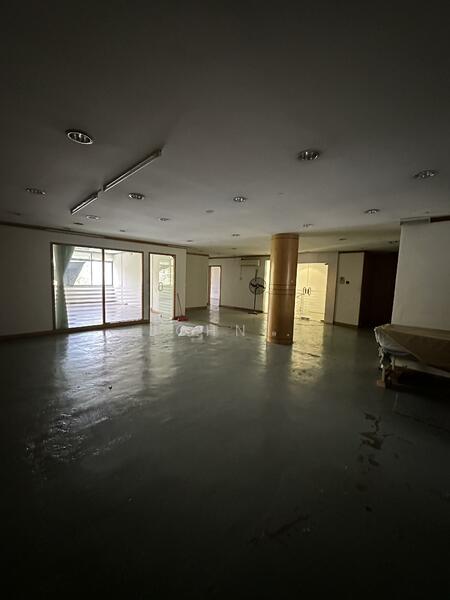 Kedai / Pejabat untuk Dijual di Bukit Idaman (Selayang) - John . - First Floor office  - PropertyGuru.com.my