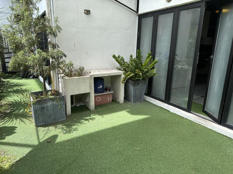 Kedai / Pejabat untuk Dijual di Bukit Idaman (Selayang) - John . - Exterior - PropertyGuru.com.my