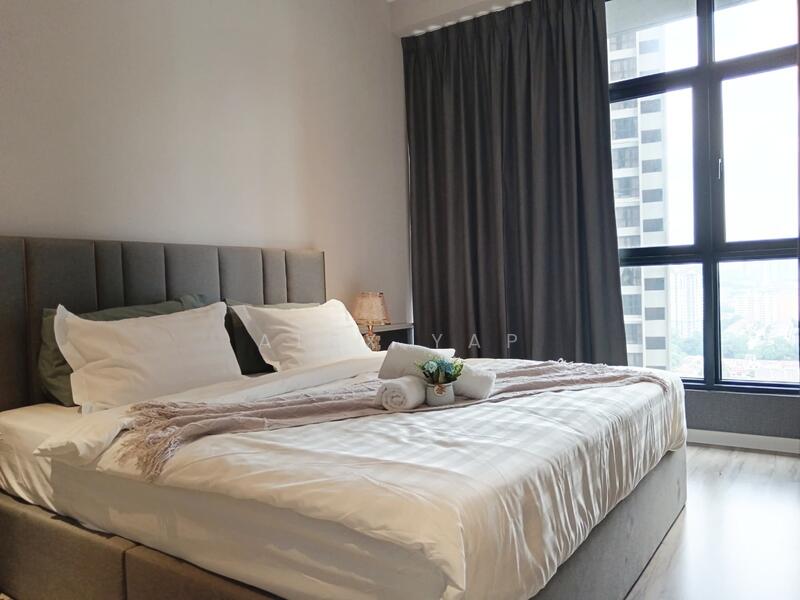 Service Residence for Sale at Millerz Square Serviced Residence - Alex Yap - Bedroom - PropertyGuru.com.my