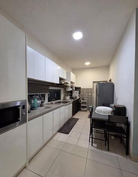 Semi-Detached House for Sale in Cyberjaya (Selangor) - Chris Choo - Kitchen - PropertyGuru.com.my
