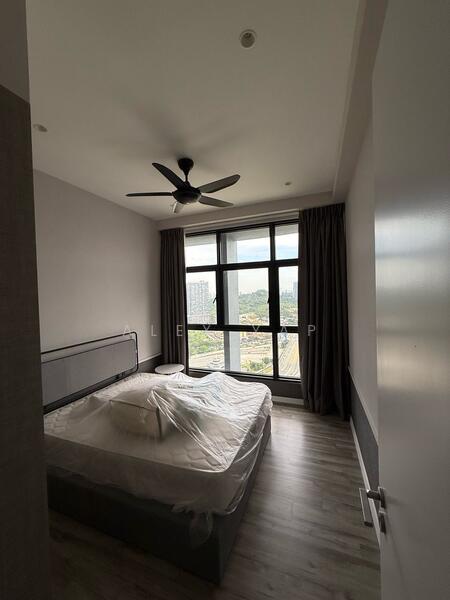Service Residence for Sale at Millerz Square Serviced Residence - Alex Yap - Bedroom - PropertyGuru.com.my