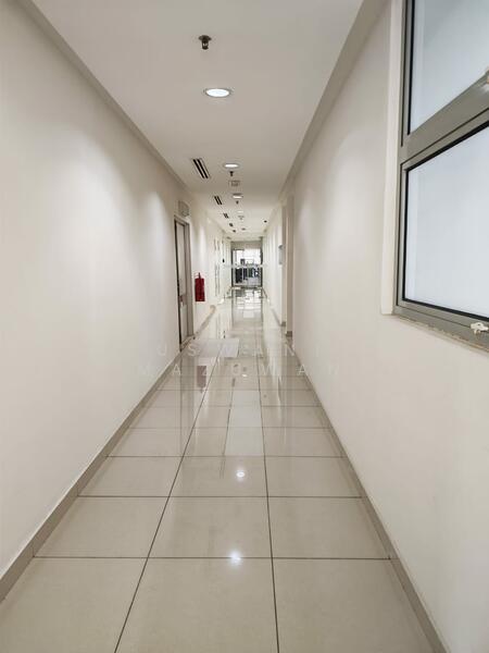 Pejabat untuk Disewa di Chow Kit (KL City Centre) - Uswani Mazuwan - Corridor - PropertyGuru.com.my