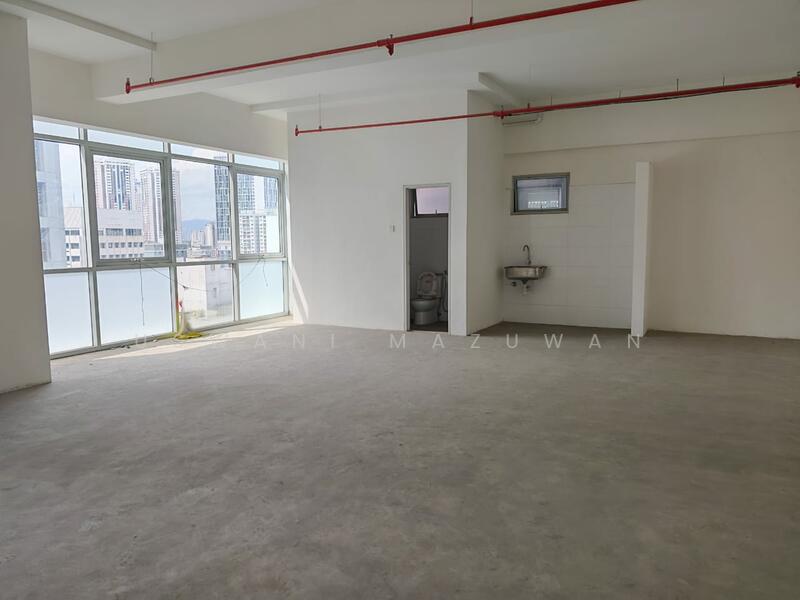 Pejabat untuk Disewa di Chow Kit (KL City Centre) - Uswani Mazuwan - Bathroom - PropertyGuru.com.my